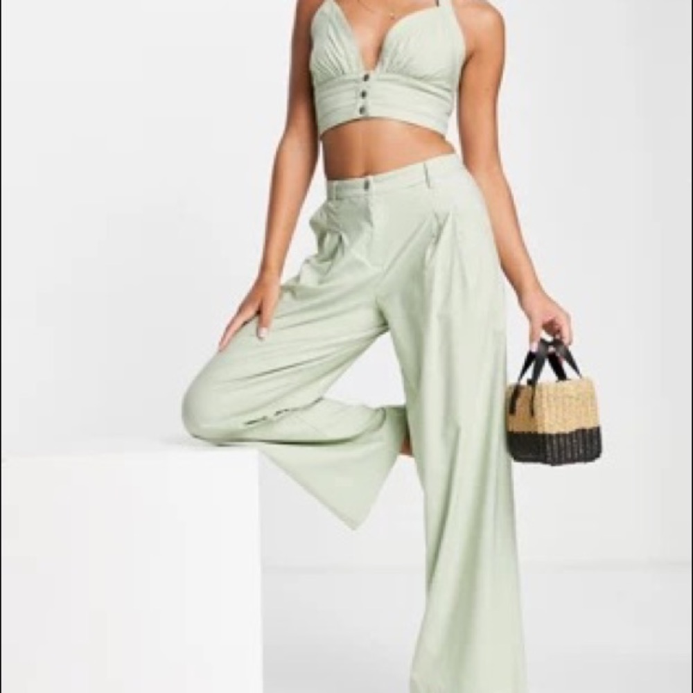 NWT Zara Sage Green Wide Leg Trousers Pants